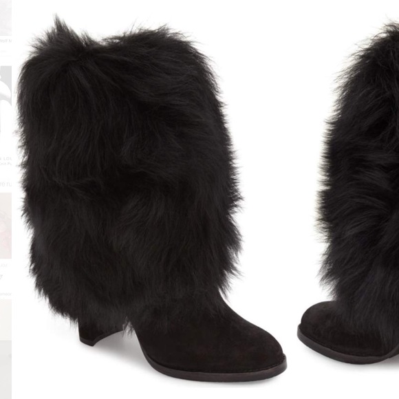 Stuart Weitzman Shoes - NEW! Stuart Weitzman Faux Fur Snowman booties sz 7